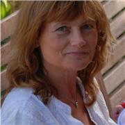 Formateur en Anglais. Particulièrement expérimenté dans les environnements professionnels. Aide à améliorer la confiance en parlant. Aide à la préparation du TOEIC, Linguaskill, Bright. Niveau débutant au niveau avancé